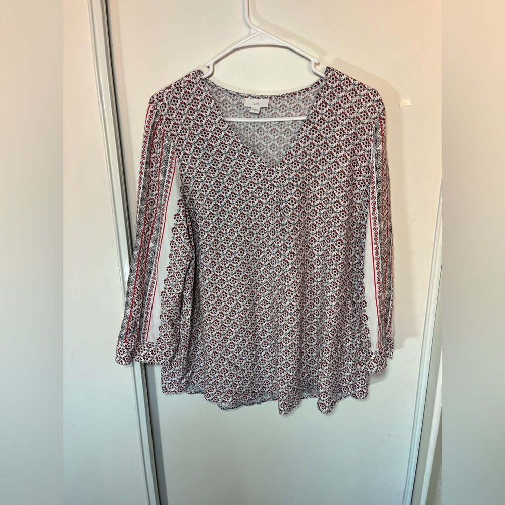J Jill Blouse Women's M White Red Rayon‎ Floral Long Sleeve Pullover